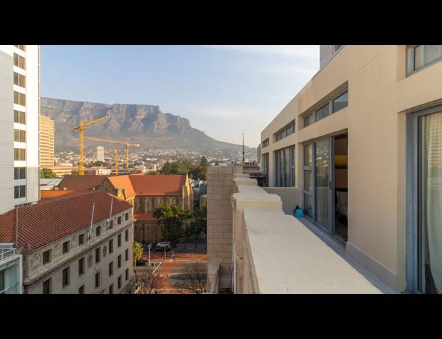 1 BEDROOM APARTMENT TO LET IN CAPE TOWN CITY CENTRE